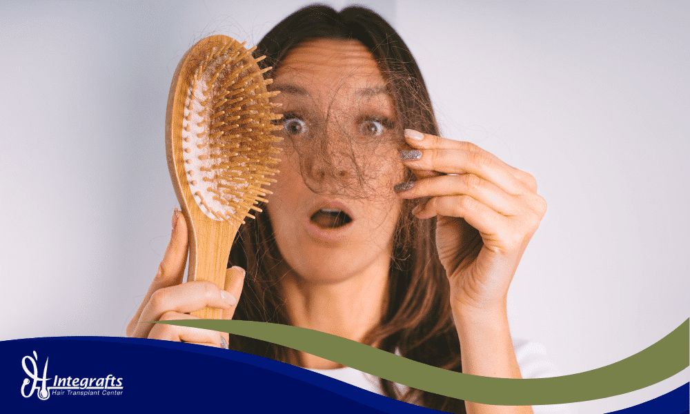 Rambut Rontok dan Patah pada Wanita: Penyebab, Solusi, dan Hair Transplant untuk Wanita